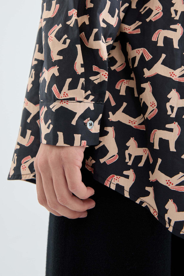 Camicia oversize in popeline con stampa di cavalli