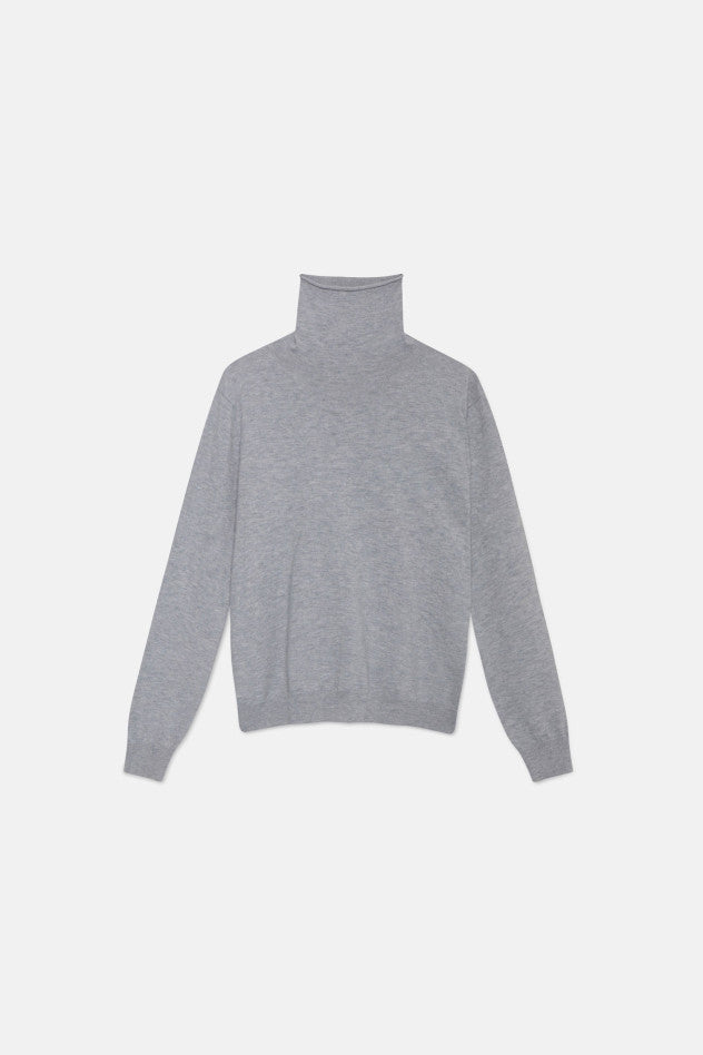 Maglia a maglia fine con collo alto grigio